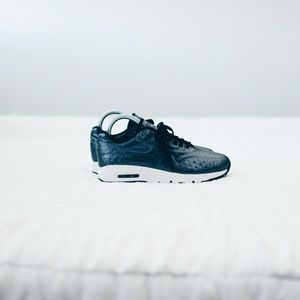 Women’s Nike Air Max 1 Ultra JCRD